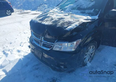 2016 Dodge Journey Sxt z USA, uszkodzony, nr VIN 3C4PDCBG5GT247154